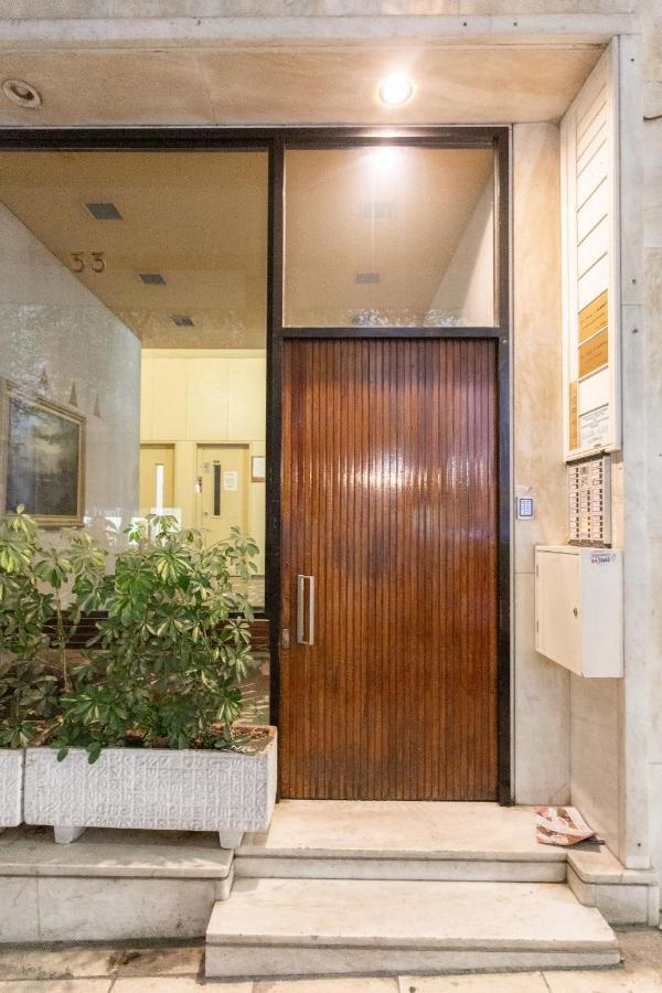 A Short Walk To Syntagma And Plaka By Athenian Homes Exterior photo